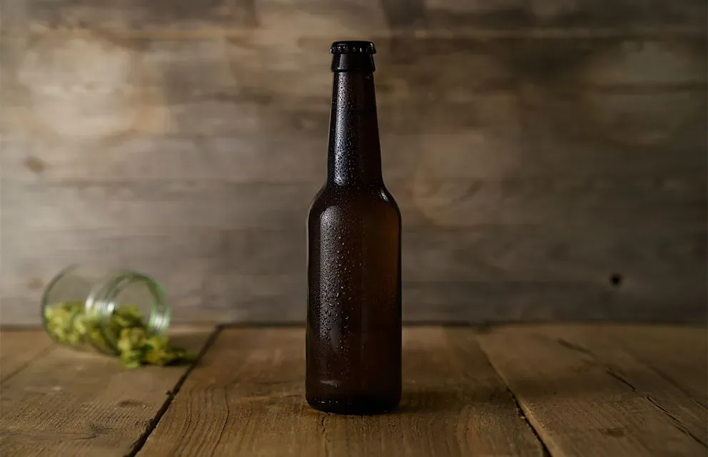 imageye___-_imgi_104_Beer-Bottle.webp