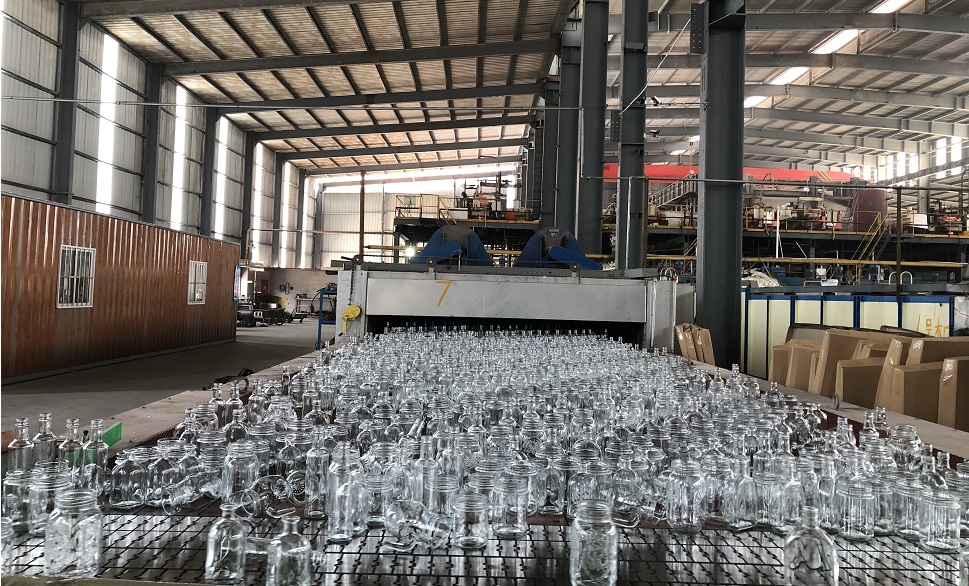 glass-bottle-factory.jpg