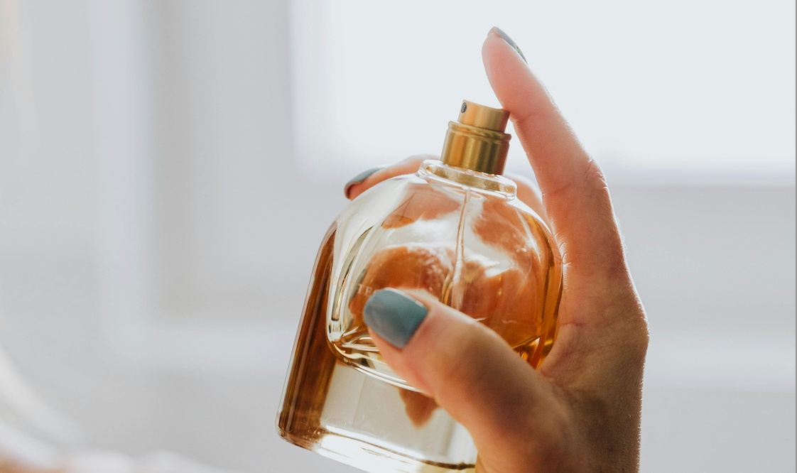 imgi_37_Sustainable-scents-Lifestyle-blog-feature-image.png