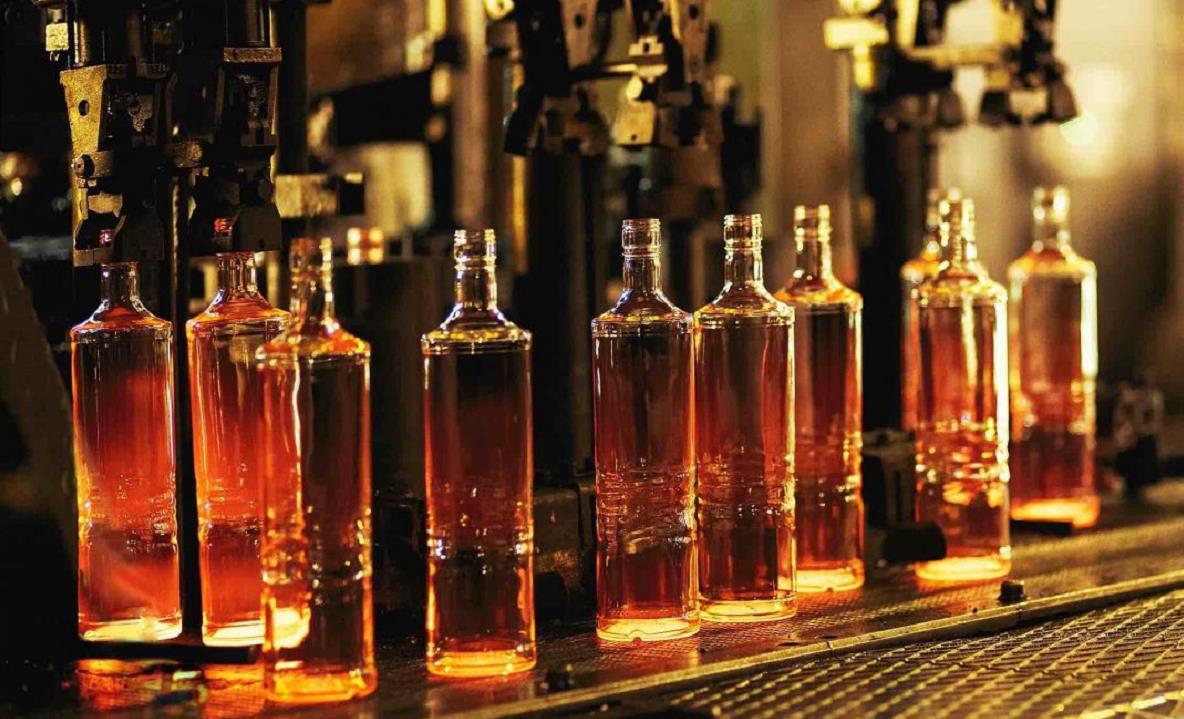 glass-bottle-manufacturer-Italy.jpg