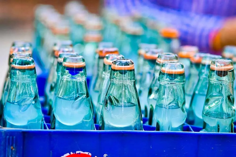 imgi_6_glass-soda-bottles.jpg